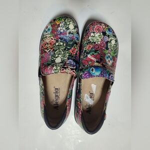 Alegria nurses shoes,size 37.